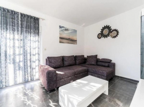 Villa Camellia - Two Bedroom Villa with swimming pool